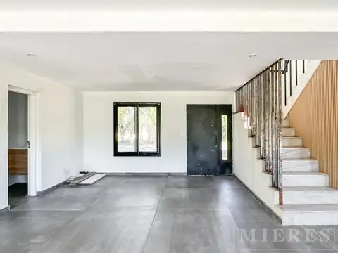 Casa en Venta al Oeste