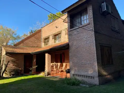 Casa en Venta de 5 dormitorios