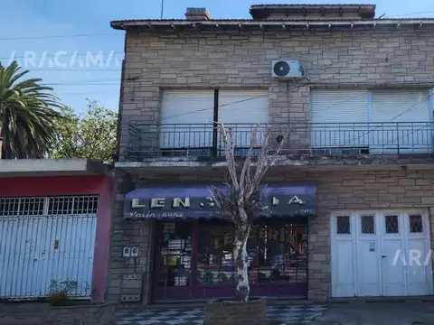 Casa en Venta - Luis Guillon