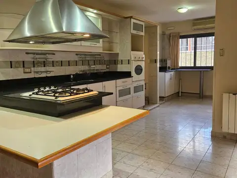 Casa en Venta en Jose Muñoz, USD 400.000