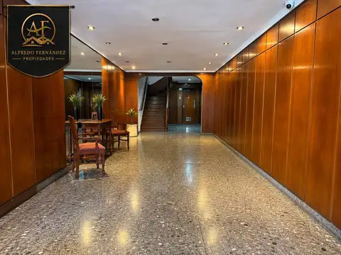 hermoso 4 ambientes , 2 baños , cocina comedor , lavadero , mucho luz y excelente estado