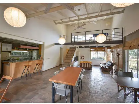 Casa 3 dormitorios en Tomás de la Torre y Bordhabere