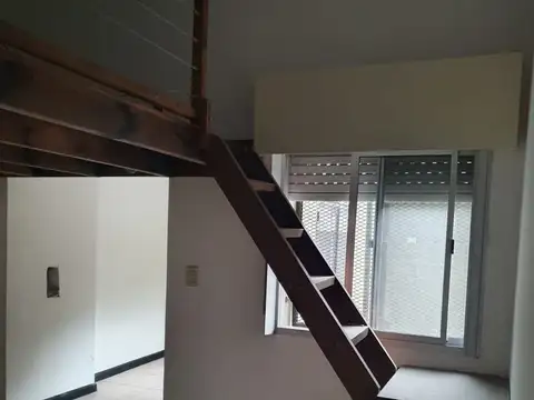 Mitre 4200, Piso P.B