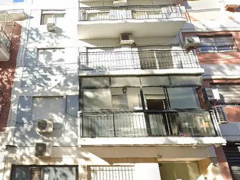 VENTA-3 amb Caballito-Cochera con acceso directo