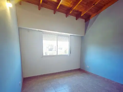 Depto Tipo Casa en Venta al Noroeste
