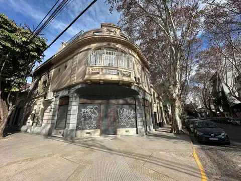 Doctor Nicolás Repetto 1600