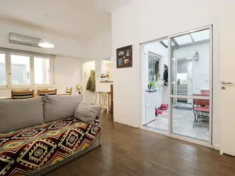 Depto Tipo Casa en Venta 70 años