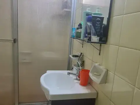 Depto Tipo Casa en Venta 40 años