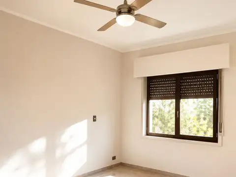 Casa en Venta en Berazategui, USD 99.000