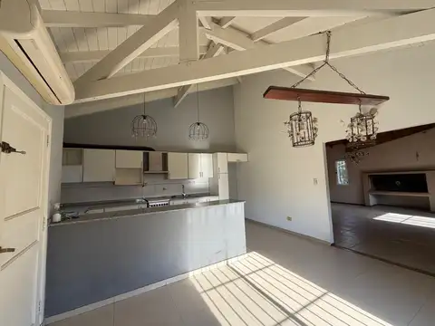Casa  en Alquiler en La Lonja, Pilar, G.B.A. Zona Norte