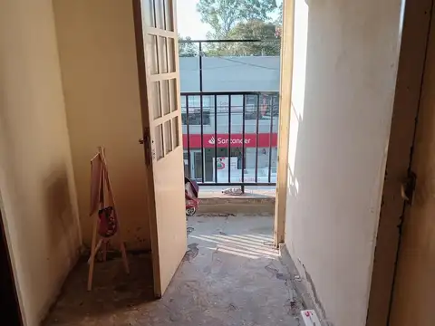 Depto Tipo Casa en Venta 40 años