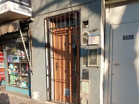 Depto Tipo Casa en Venta de 6 ambientes