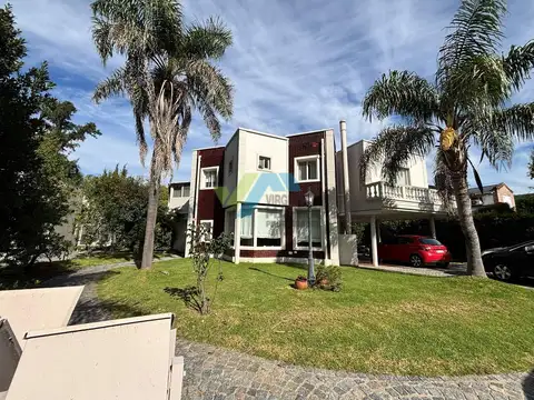 Venta de Casa en Country Club Golfer´s 500