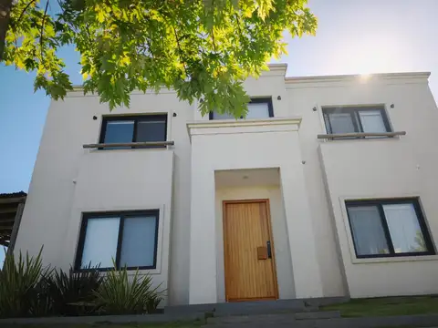 Casa en venta en Puertos - Barrio Costas