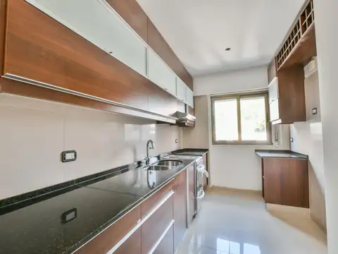 Departamento 4 ambientes con 2 baños