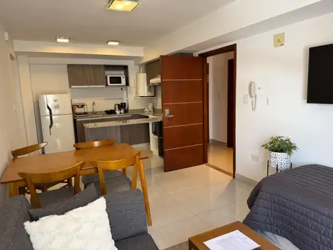 Pellegrini 250 , Piso 6