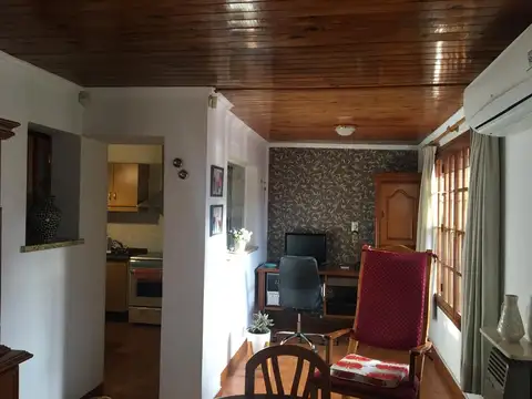 CASA AMERICANA 3 AMBIENTES "IMPECABLE"