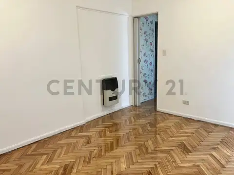 Av Córdoba 5215 , Piso 6