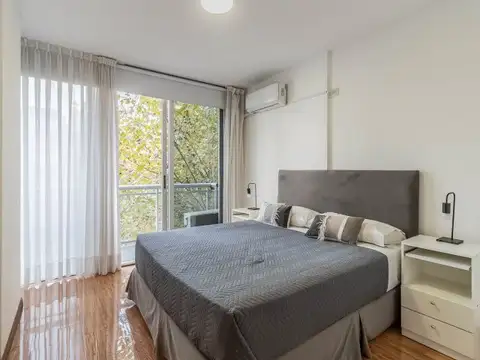SEMIPISO 3 ambientes. Suite. Balcón amplio. Palermo Hollywood. Apto crédito. Apto profesional....