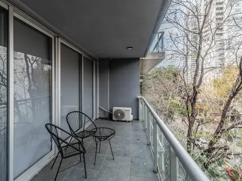 SEMIPISO 3 ambientes. Suite. Balcón amplio. Palermo Hollywood. Apto crédito. Apto profesional....