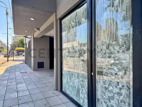 Av. Dr. Ricardo Balbín 3241 100, Piso 0