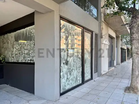 LOCAL VENTA