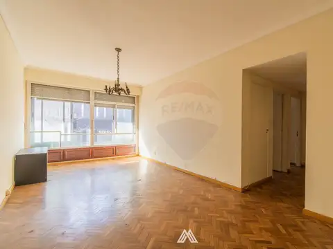VENTA APARTAMENTO TRES DORMITORIOS SERVICIO CENTRO