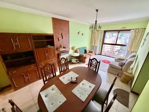 Av Diaz Vélez al 4500 10° , Piso 10