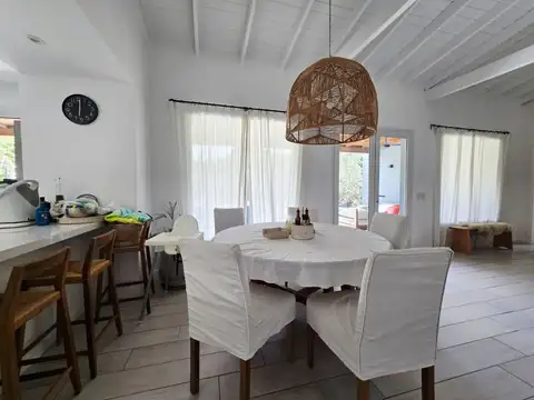 CASA EN VENTA EN EL RECODO - PILAR