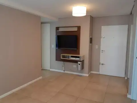 Departamento en Alquiler en Villa Sarmiento, USD 670