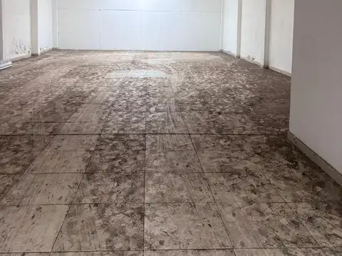 Local en Alquiler en El Martillo, USD 3.900