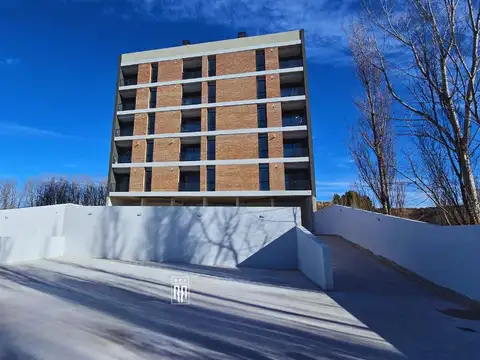 Departamento 1 DORMITORIO con cochera en VENTA - Ciudad de Centenario