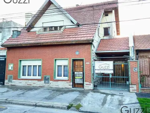 Casa Multifamiliar  -  Villa Adelina, San Isidro, G.B.A. Zona Norte