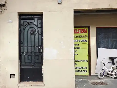 Depto Tipo Casa en Venta de 4 dormitorios