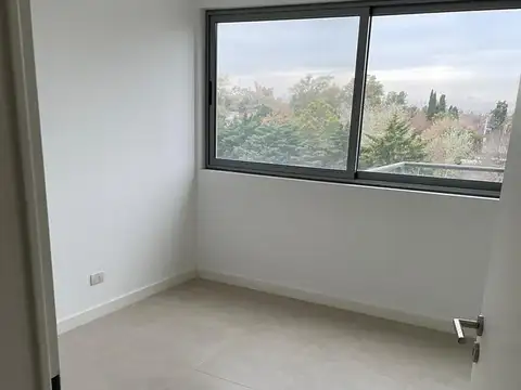 Departamento en Venta en Condominio Civis, USD 185.000