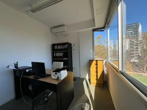 Oficina en Venta en Olivos, USD 198.000