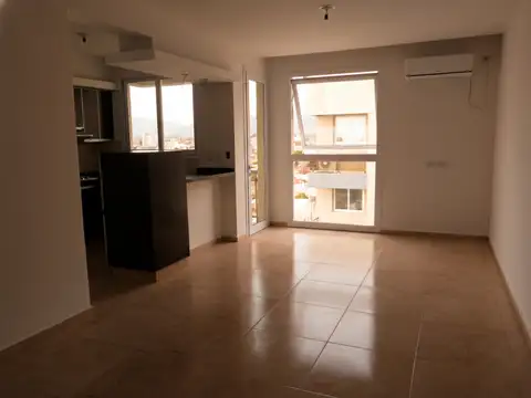 Venta Departamento 2 Ambientes C/cochera, Gimnasio, Sum en Constitución 1035, San Luis - Torre Privada Coradir