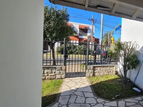 Casa en Venta en Villa Luzuriaga, USD 168.000