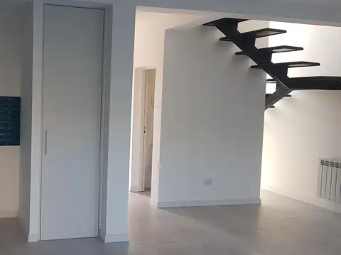 Departamento 4 ambientes con 3 baños