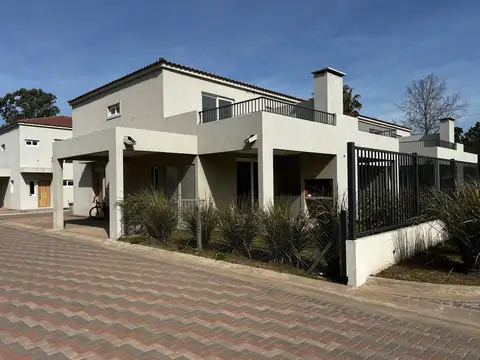 Casa en Alquiler de 2 dormitorios