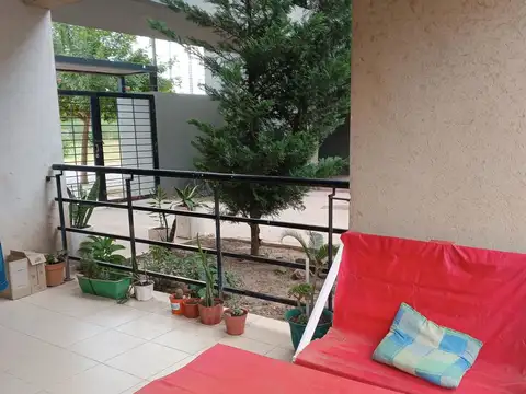 Liniers 900, Piso PB