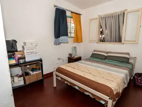 Casa 6 ambientes con 4 baños
