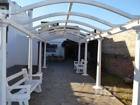 VENTA DE CASA 4 AMBIENTES EN VILLA MADERO