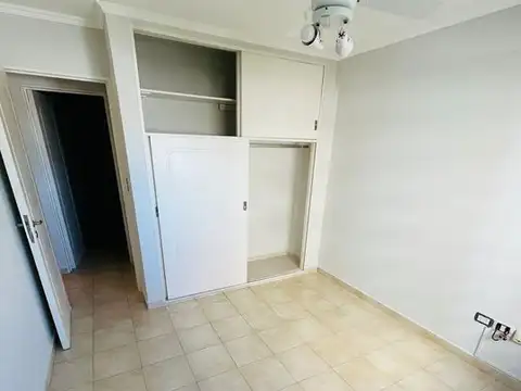 Departamento en Venta en Alberdi, USD 88.000