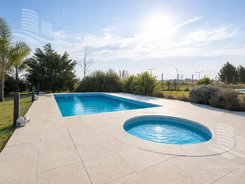 Venta Casa 5 ambientes San Sebastián