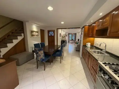 Depto Tipo Casa en Venta en San Carlos, USD 209.000