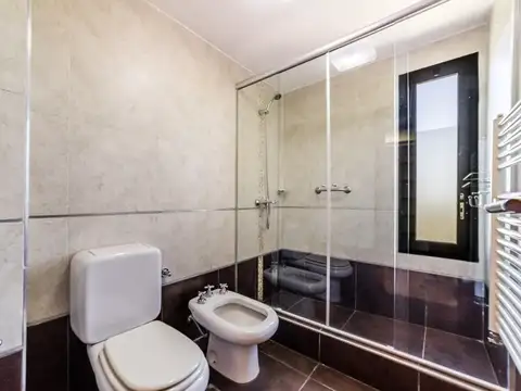 Oportunidad - Posta Carreta Club De Campo - 4 Dormitorios 4 Baños - 2 Lotes.-