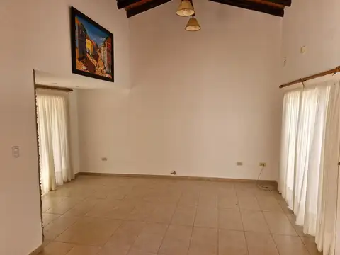 Vivienda en Barrio "Rincón de Palma" Maipú