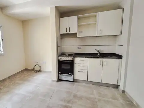 Depto Tipo Casa 2 ambientes con 1 baño