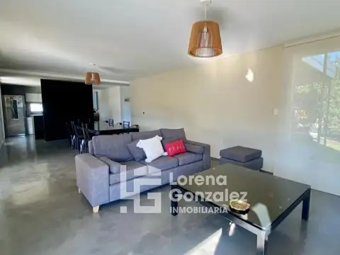 Casa en Venta en Haras Santa María, USD 270.000